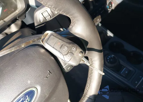 2024 Ford Maverick Xlt z USA, uszkodzony, nr VIN 3FTTW8J90RRB00183